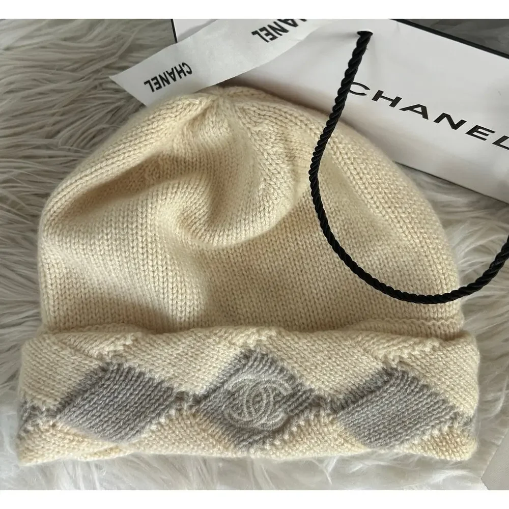 CHANEL Logo Cashmere Hat Beanie